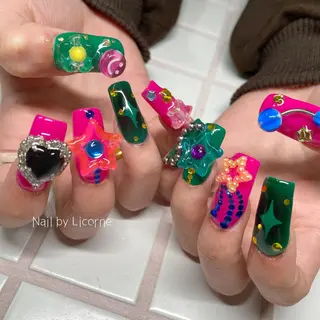 ネイル Nail by Licorneのネイルデザイン
