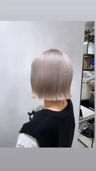 ショート カラー 🔷ダブルカラーハイ トーン🔷櫻井走のヘアスタイル
