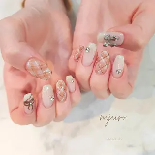 ネイル nailatelier nijiiro.所属・nijiiro🌈 サトウのネイルデザイン