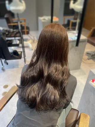 セミロング Yuuka/ w colorのヘアスタイル