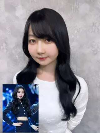 ロング カラー ヘアアレンジ 寒色アイドルカラー JUNOチナツのヘアスタイル