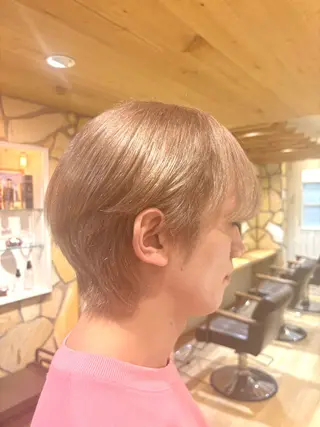 ショート カラー メンズ 新宿　副店長 新井彩斗のヘアスタイル
