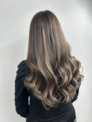 ロング カラー alpha. カラーエクステ下妻のヘアスタイル