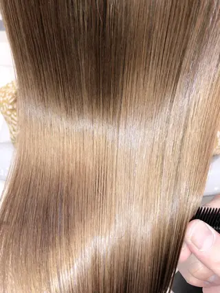 セミロング 縮毛矯正/髪質改善/ ブリーチ/東陽町✨のヘアスタイル