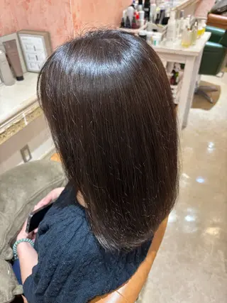 カラー 森山 実結のヘアスタイル