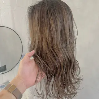 ロング 似合せハイライト💡 木下翔太のヘアスタイル