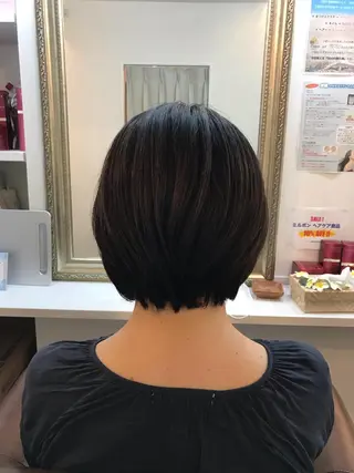 ショート 🌈elua yukaのヘアスタイル