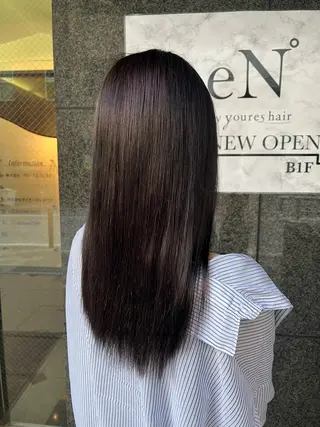 カラー eN°   by youres hair 飯田橋店所属・髪質改善/レイヤー× 縮毛矯正🤍maiのヘアスタイル