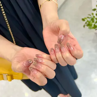 ネイル RYO ／Amourのネイルデザイン