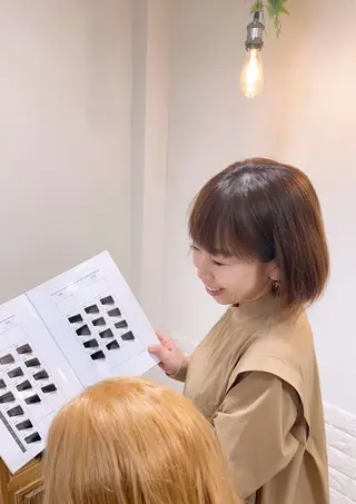 セミロング 着付けアレンジ、スパ 定評あり◎タナカエミの眉毛・アイブロウイメージ