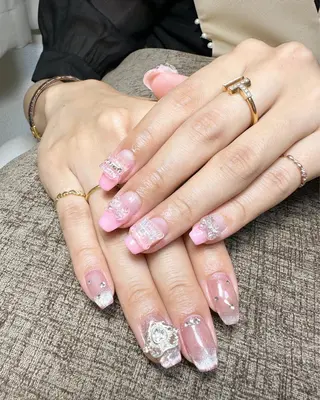 ネイル Fielia momoのネイルデザイン