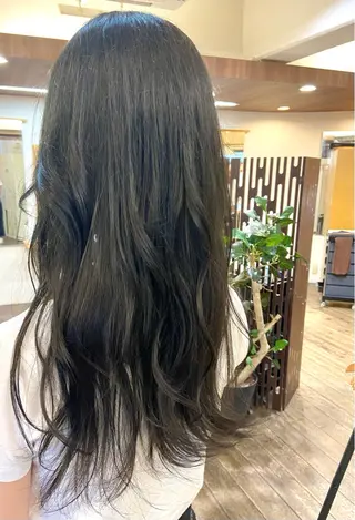 ロング カラー niro 🌱カットモデル募集のヘアスタイル
