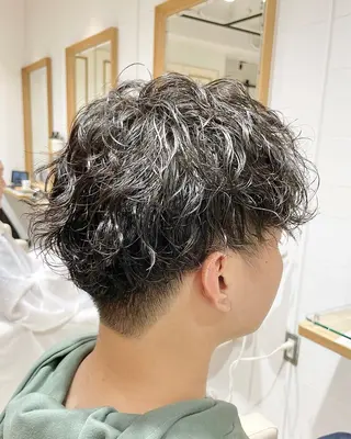 メンズ 🐝メンズハイライト …Rioのヘアスタイル