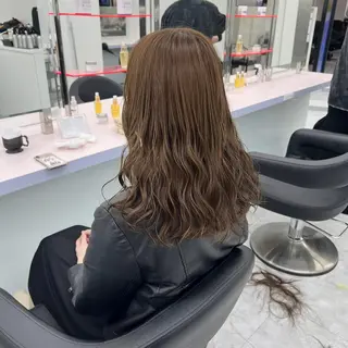 カラー 淡めベージュ🤎ショ ート🤎Kiyokaのヘアスタイル