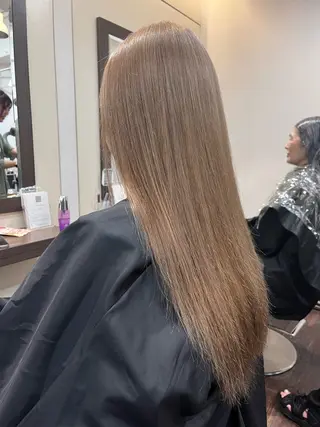 ロング カラー 酸性ストレート 🤍🎀honokaのヘアスタイル