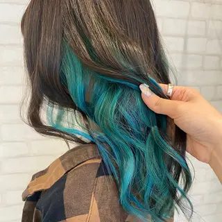 ロング カラー 土屋 咲希のヘアスタイル