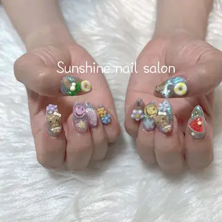 ネイル Sunshine   nail salon所属・サンシャイン ネイル池袋店のネイルデザイン