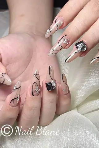 ネイル Kurehashi Yui🧸のネイルデザイン