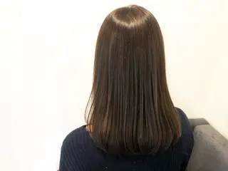 ロング 伊藤 桃花のヘアスタイル