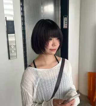 ショート Shion/ レイヤー/髪質改善のヘアスタイル