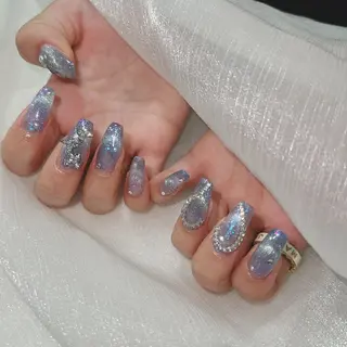 ネイル DOMI　NAIL 💅🏻のネイルデザイン