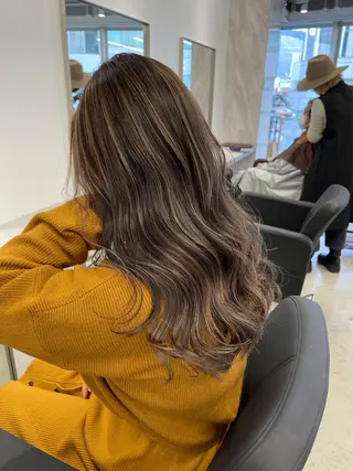 ロング himeka🪽 アレンジ/ブリーチのヘアスタイル