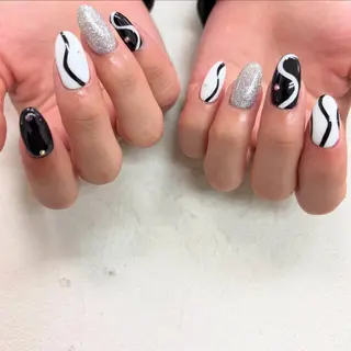 ネイル Bianca🌼 Aokiのネイルデザイン