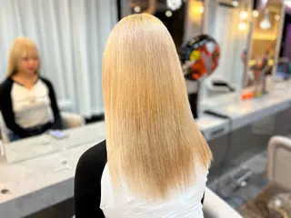 ロング 💓Yuri💓 ハイトーン/デザインのヘアスタイル