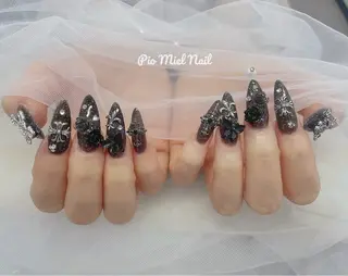 セミロング Pio Mielのネイルデザイン