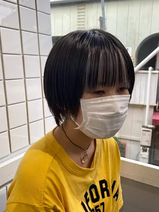 ショート カラー カワダ リュウセイのヘアスタイル
