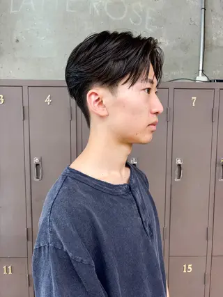 ショート メンズ フェザーパーマ/ 山口大輝のヘアスタイル