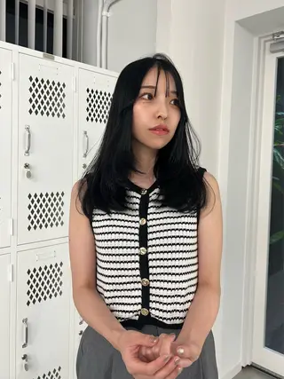 ミディアム VISION 巻幡野花のヘアスタイル