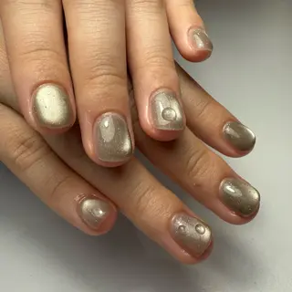 ネイル PADA at VALLANAIL所属・PADA HALNAのネイルデザイン