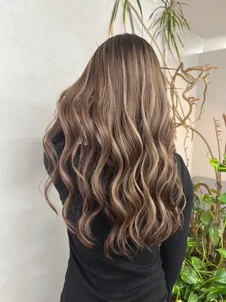 ロング 🌷かわばた めい🌷のヘアスタイル