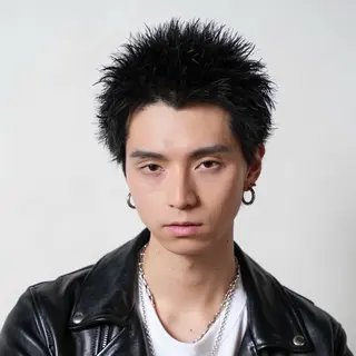 ショート カラー パーマ メンズ 🔥メンズ🔥かっこ いいが正義！代表柿崎のヘアスタイル