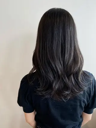 ミディアム カラー salowin渋谷kitaya park前所属・RIKA韓国ヘア/く びれヘア/上品カラーのヘアスタイル