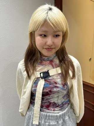 アイブロウ 透明感カラー ☆akoのヘアスタイル