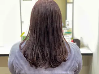 セミロング カラー louwe 武藤幸世のヘアスタイル