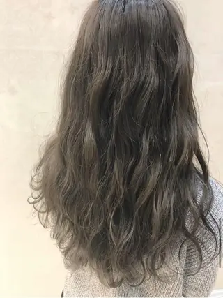 ロング _WHITE 天神店のヘアスタイル