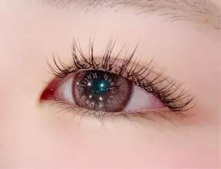 マツエク・マツパ Rairia nail&eyelash所属・Rairia CHIKAのマツエク・マツパデザイン