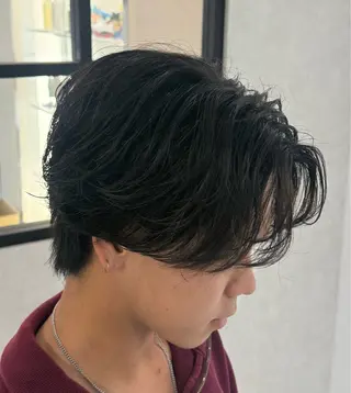 セミロング パーマ メンズ 沖田 光世のヘアスタイル