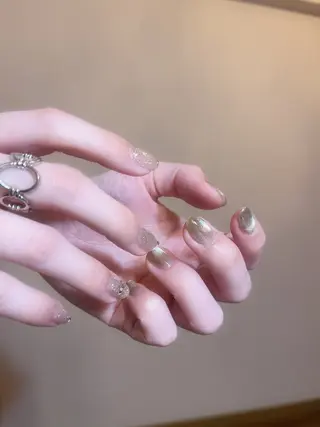 ネイル 自宅ヒーリングサロン 【あまねく照らす】のネイルデザイン