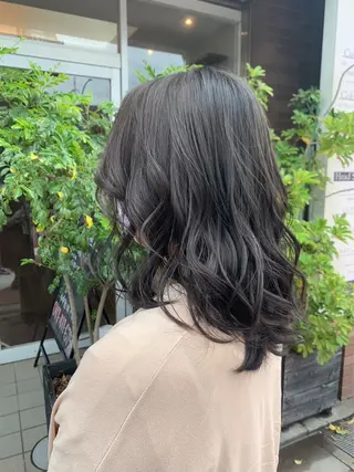 セミロング カラー 伊藤飛空/ AyaLA東船橋のヘアスタイル