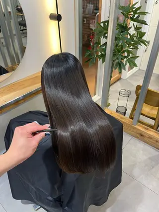 ロング 冨田 悠稀/ 髪質改善特化🫧のヘアスタイル