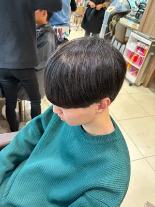 メンズ パーマ/縮毛矯正/ 副店長 ・村田伊吹のヘアスタイル