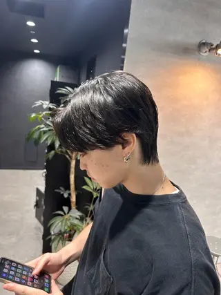 メンズ 赤みなし艶カラー🍈 ユウナ🍈🤍のヘアスタイル