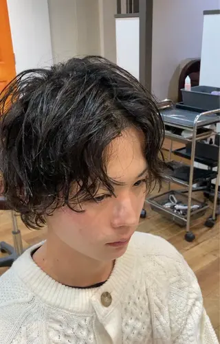 ミディアム パーマ メンズ 大滝 宜史のヘアスタイル