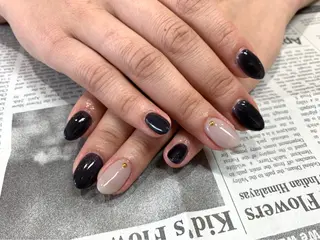 ネイル charme所属・. SHIORIのネイルデザイン