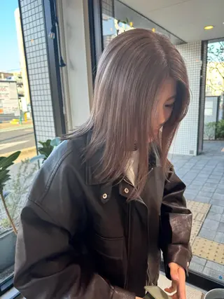 カラー GIFT所属・ハイトーン★GIFT /nozomiのヘアスタイル