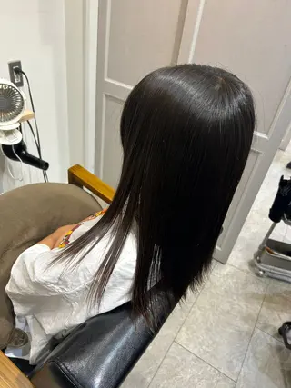 セミロング 新村 捺のヘアスタイル